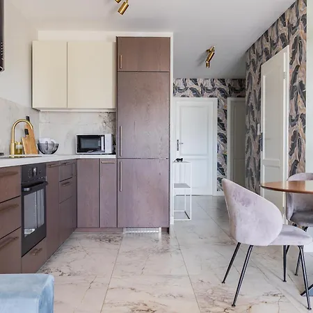 Glow Apartments, Letnica - Szesc Letnica Apartment